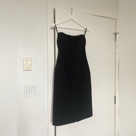Babaton Brees Dress (size 6, black) - Picture 3 of 6
